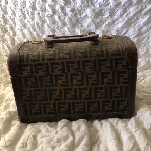 Fendi train case - Picture 9 of 10